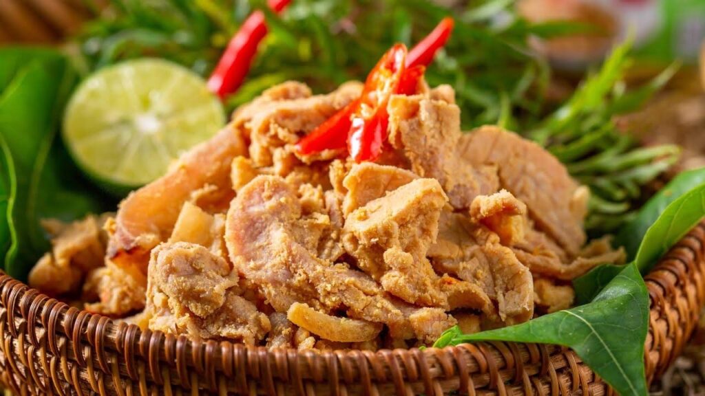 Specialty Sour Meat from Thanh Sơn – A Delicious Gift from the Ancestral Land